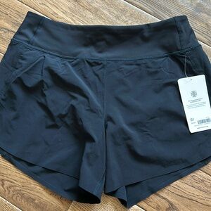 NWT. Athleta shorts